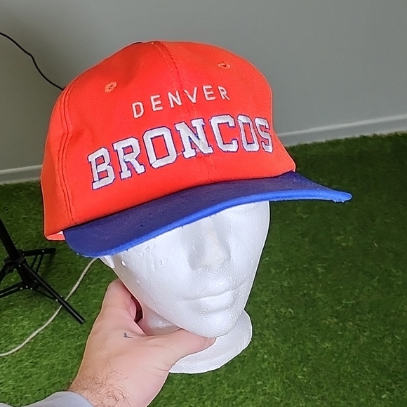 NFL Denver Broncos Vintage Orange and Blue Hat - Picture 1 of 7